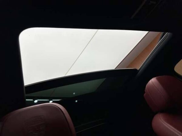 PORSCHE CAYENNE “S” AWD 2018 - Image 22